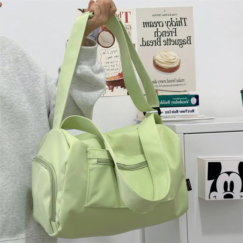 Bolsa de Viagem e Academia em Nylon — Cloe