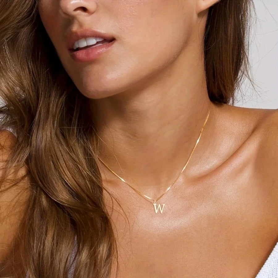 Colar Feminino com Letra Inicial Banhado a Ouro 18K