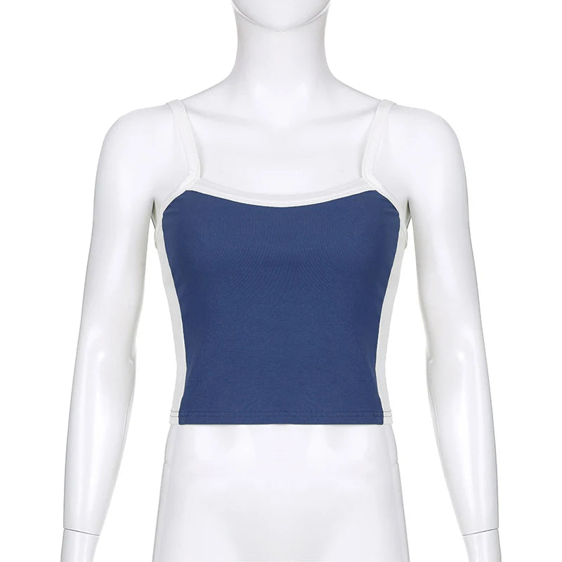 Cropped Feminino Canelado com Alças Contrastantes – Casual Moderno