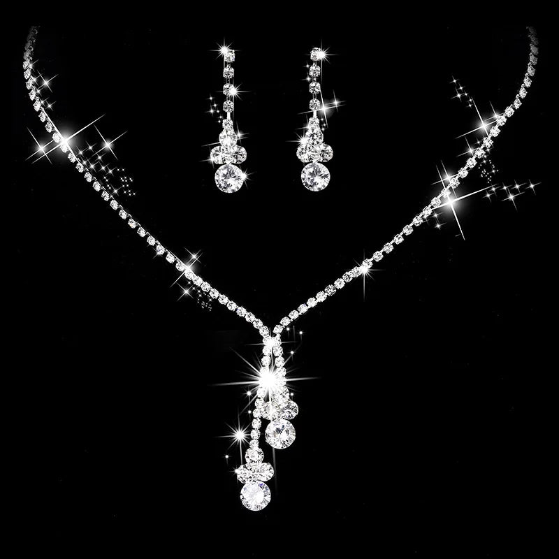 Conjunto Feminino de Colar e Brincos com Zircônias – Elegância Premium