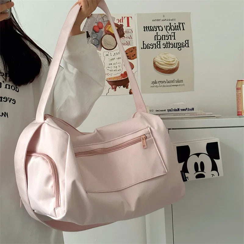 Bolsa de Viagem e Academia em Nylon — Cloe