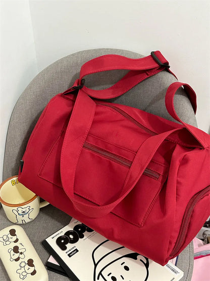 Bolsa de Viagem e Academia em Nylon — Cloe