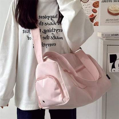 Bolsa de Viagem e Academia em Nylon — Cloe