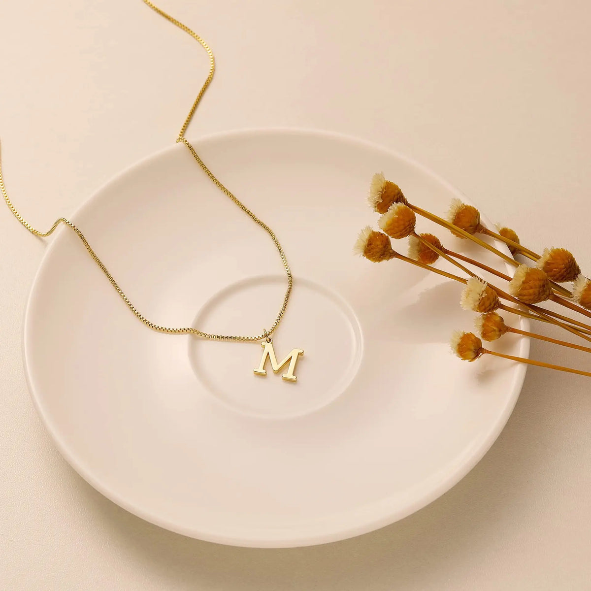 Colar Feminino com Letra Inicial Banhado a Ouro 18K