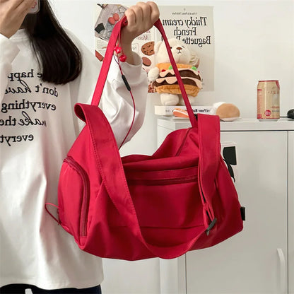 Bolsa de Viagem e Academia em Nylon — Cloe
