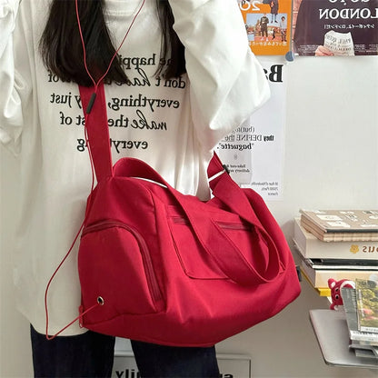 Bolsa de Viagem e Academia em Nylon — Cloe