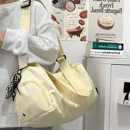 Bolsa de Viagem e Academia em Nylon — Cloe