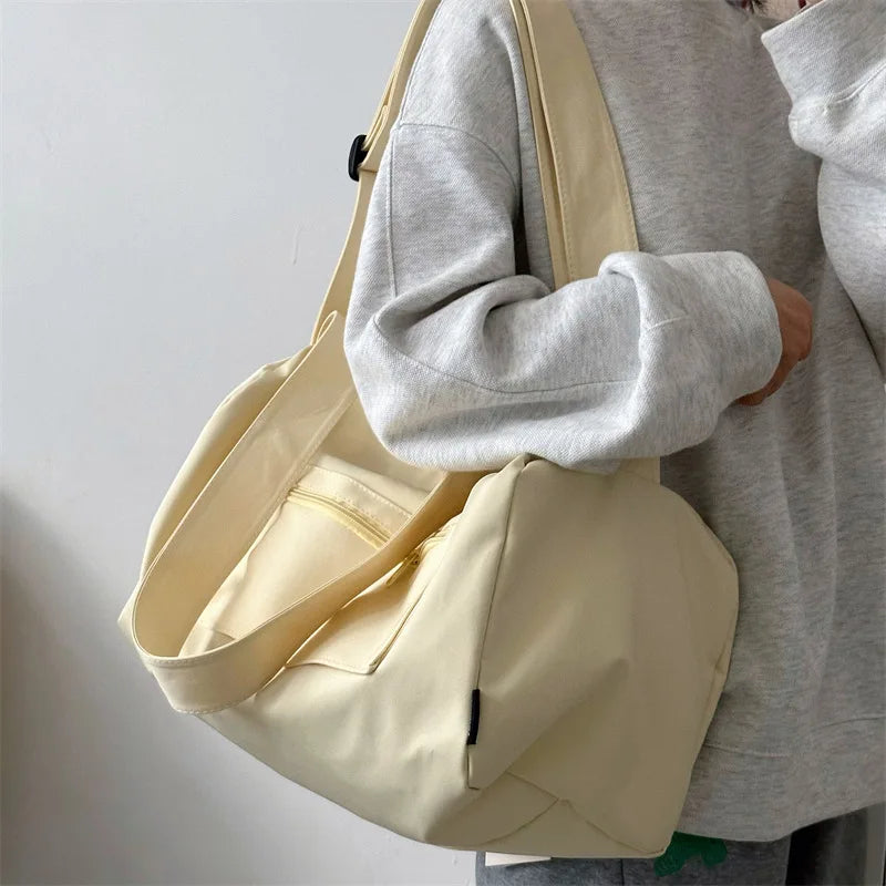 Bolsa de Viagem e Academia em Nylon — Cloe
