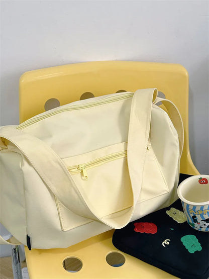 Bolsa de Viagem e Academia em Nylon — Cloe