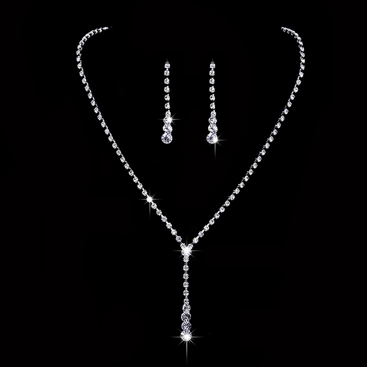 Conjunto Feminino de Colar e Brincos com Zircônias – Elegância Premium