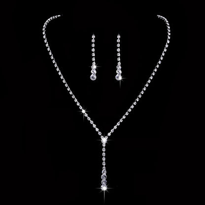 Conjunto Feminino de Colar e Brincos com Zircônias – Elegância Premium