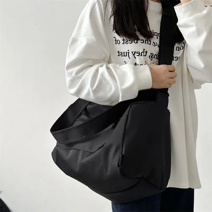 Bolsa de Viagem e Academia em Nylon — Cloe