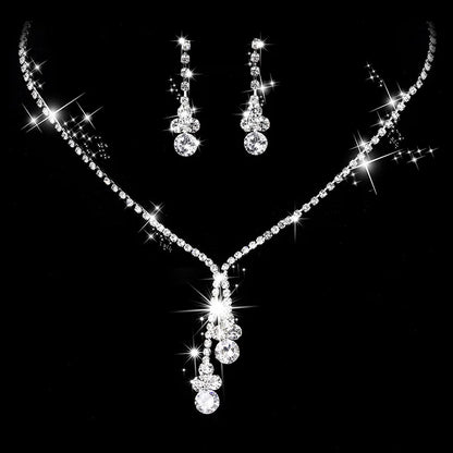 Conjunto Feminino de Colar e Brincos com Zircônias – Elegância Premium
